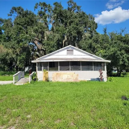 Buy this 3 bed house on 907 S 8th Ave in Wauchula, Florida