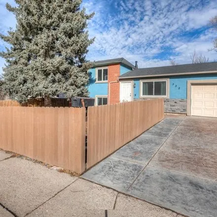 Image 2 - 1635 Longfellow Drive, Colorado Springs, CO 80910, USA - House for rent