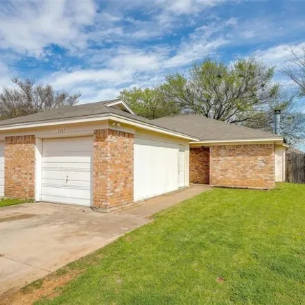 Buy this 5 bed house on 1021 Irene Street in Burleson, TX 76028