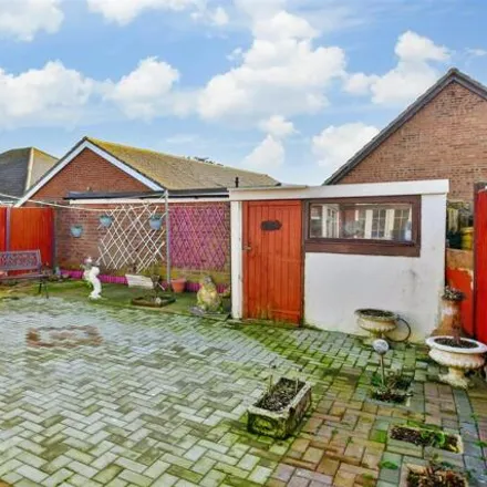 Buy this 3 bed duplex on Sutton Avenue North in Peacehaven, BN10 7QF