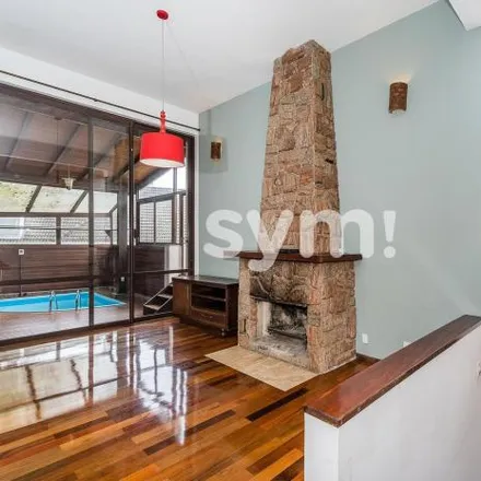 Buy this 4 bed house on Rua José Benedito Cottolengo 710 in Campo Comprido, Curitiba - PR