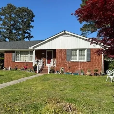 Buy this 3 bed house on 915 West Street in Ahoskie, NC 27910