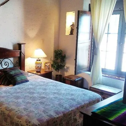 Rent this 2 bed apartment on 03001-Sacatepéquez