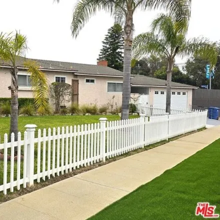 Image 3 - 6816 West 85th Place, Los Angeles, CA 90045, USA - House for rent