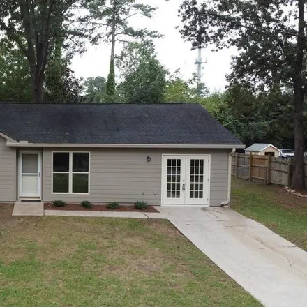 Buy this 3 bed house on 998 Sweetwater Circle Northwest in Pleasant Hill, GA 30044