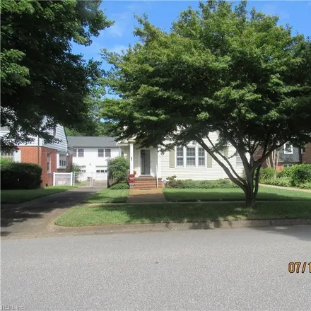 Buy this 4 bed house on 106 Algonquin Road in Pleasant Manor, Hampton