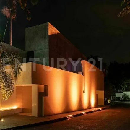 Buy this studio house on unnamed road in Fraccionamiento Club Res Las Brisas, 39300 Acapulco