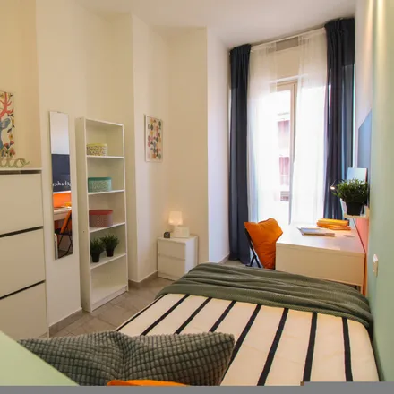Rent this 3 bed room on Via Contardo Ferrini 79 in 27100 Pavia PV, Italy