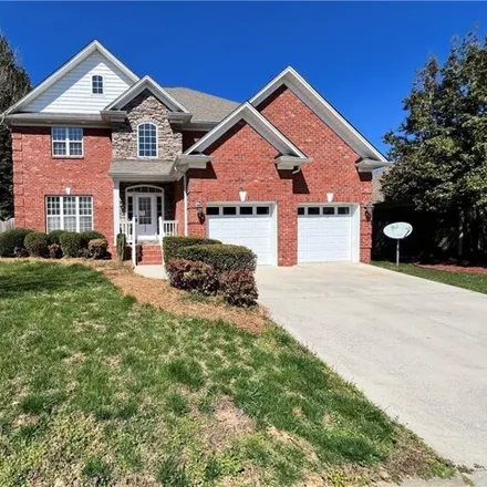 Rent this 4 bed house on 880 Cameron Village Drive in Clemmons, NC 27103