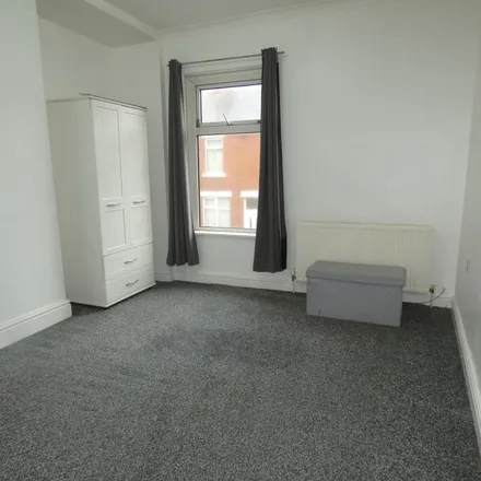 Image 7 - Chester Road, Blackpool, FY3 8BE, United Kingdom - Townhouse for rent