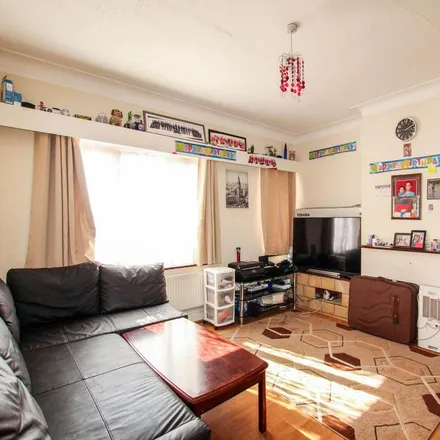 Rent this 2 bed apartment on Uxbridge Road in London, UB10 0EA