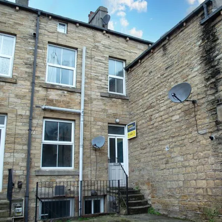 Rent this 2 bed townhouse on Schofield Lane in Huddersfield, HD5 9DE