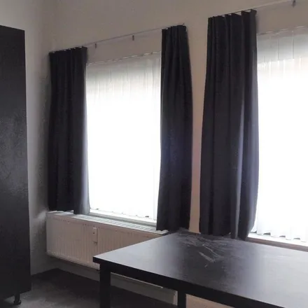 Rent this 2 bed apartment on Tervuursestraat 117 in 3000 Leuven, Belgium