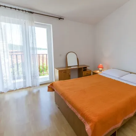 Image 5 - 22202 Primošten, Croatia - Apartment for rent