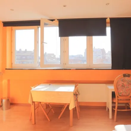 Rent this studio apartment on Boulevard Clovis - Clovislaan 35 in 1000 Brussels, Belgium