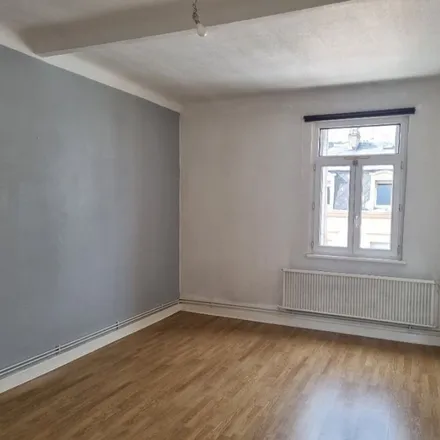 Image 3 - Square Robert Schuman, 57100 Thionville, France - Apartment for rent