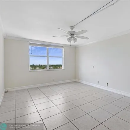 Image 5 - 5381 North Ocean Drive, Lauderdale-by-the-Sea, Broward County, FL 33308, USA - Condo for sale