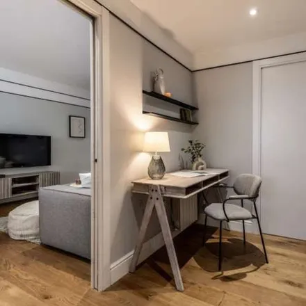 Rent this 1 bed apartment on Calle de Claudio Coello in 28001 Madrid, Spain