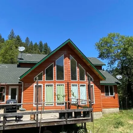 Buy this 3 bed house on Mendocino County in California, USA