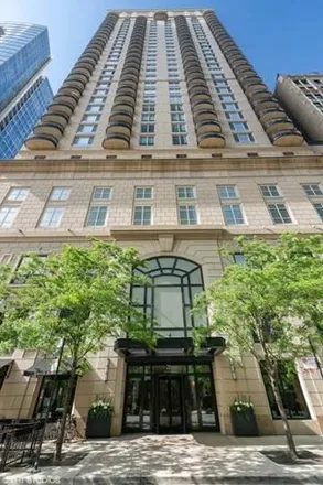 Buy this 3 bed condo on 10 East Delaware Place in Chicago, IL 60611