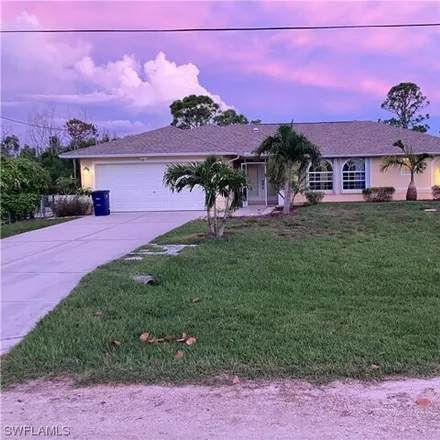 Rent this 3 bed house on 5245 Anchorage Drive in Saint James City, Lee County