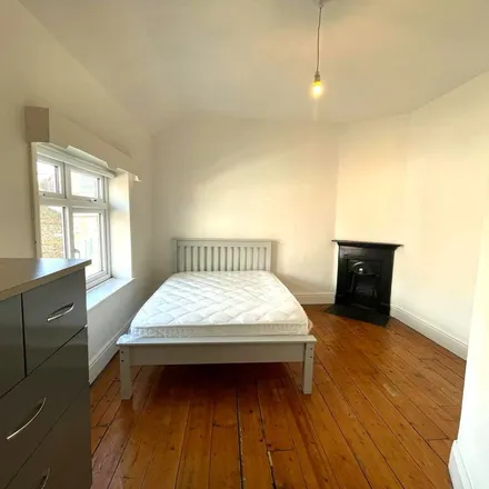 Image 2 - 18 Pimlico, Dublin, D08 XH90, Ireland - Apartment for rent