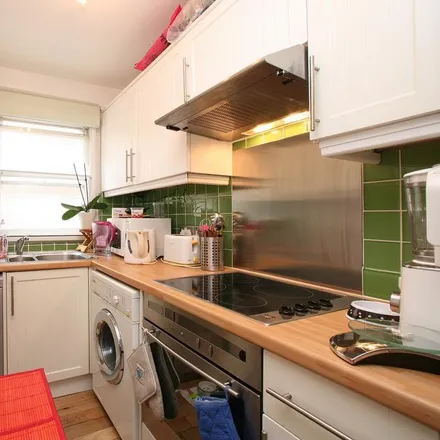 Image 5 - Bolt House, 4 Phillipp Street, London, N1 5NY, United Kingdom - Apartment for rent