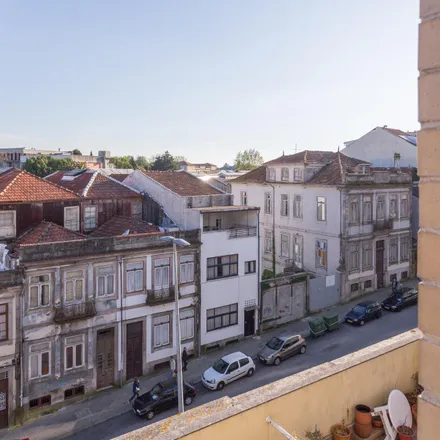 Image 7 - Rua de Pinto Bessa 550, 4000-065 Porto, Portugal - Room for rent