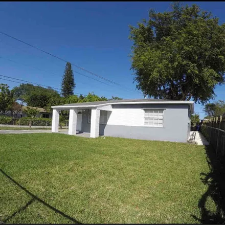 Rent this 2 bed house on 1344 nw 2nd avenue