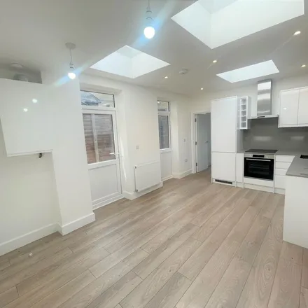 Rent this 1 bed apartment on 4 Shanklin Road in London, N8 8TJ