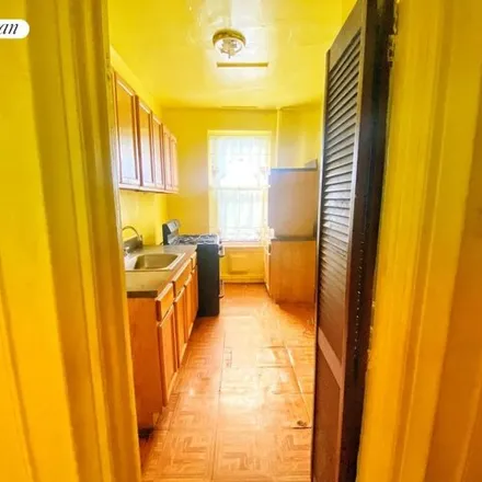 Image 6 - 1405 Prospect Place, New York, NY 11213, USA - Apartment for sale