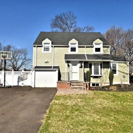 Image 1 - 700 Fairview Avenue, Feasterville-Trevose, Lower Southampton Township, PA 19053, USA - House for sale