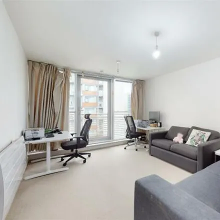 Rent this 1 bed apartment on Switch House in 4 Blackwall Way, London