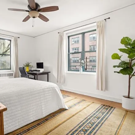 Image 4 - 34-41 78th Street, New York, NY 11372, USA - Apartment for sale