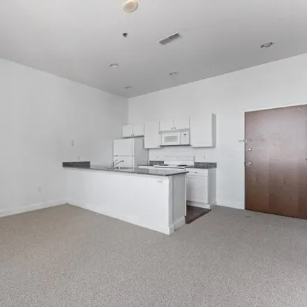 Image 4 - Victory Building Apartments, 1001 Chestnut Street, Philadelphia, PA 19107, USA - Condo for sale