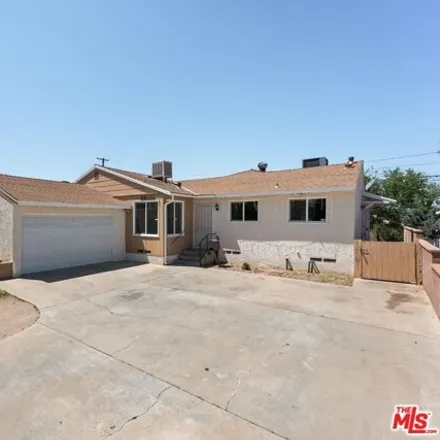Image 1 - 44037 Date Avenue, Lancaster, CA 93534, USA - House for sale