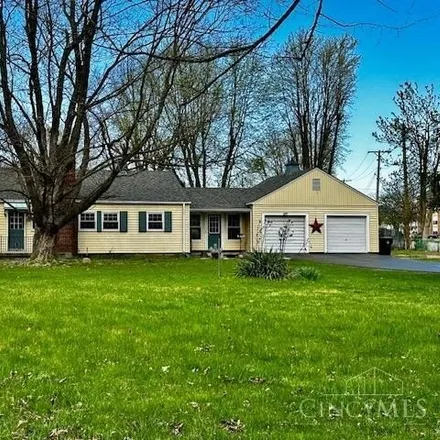 Buy this 3 bed house on 233 Prairie Avenue in Wilmington, OH 45177