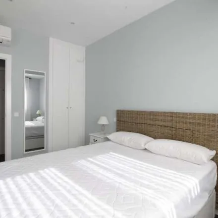 Rent this 1 bed apartment on Calle de Alburquerque in 9, 28010 Madrid