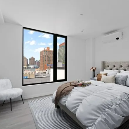 Rent this studio house on 26-42 4th Street in New York, NY 11102