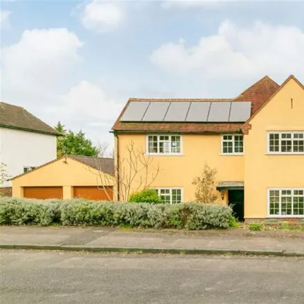 Buy this 4 bed house on 72 High View Road in Guildford, GU2 7RU