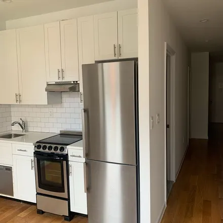 Rent this 3 bed apartment on 314 East 91st Street in New York, NY 10128
