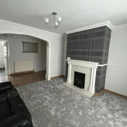 Image 7 - unnamed road, Peterlee, SR8 5HD, United Kingdom - Townhouse for rent