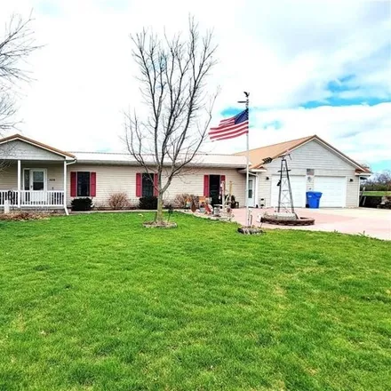 Buy this 5 bed house on D Avenue West in Albia, IA 52531
