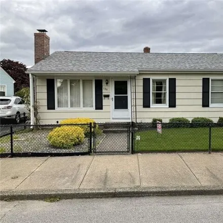 Buy this 3 bed house on 398 Sioux Place in Pawtucket, RI 02860