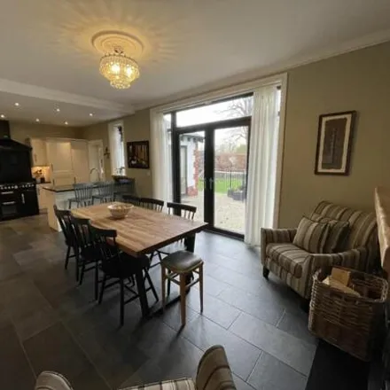 Image 3 - 99 Prestbury Road, Macclesfield, SK10 3BZ, United Kingdom - House for sale