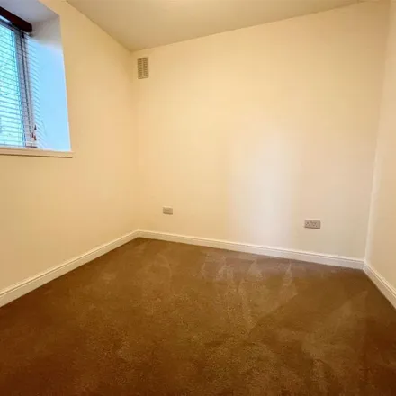 Rent this 2 bed apartment on The Abbey College in 253 Wells Road, Malvern Wells