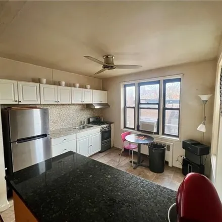 Image 5 - 16 North Broadway, City of White Plains, NY 10601, USA - Apartment for sale