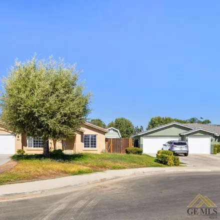 Buy this 3 bed house on 5510 Lombardy Court in Bakersfield, CA 93308