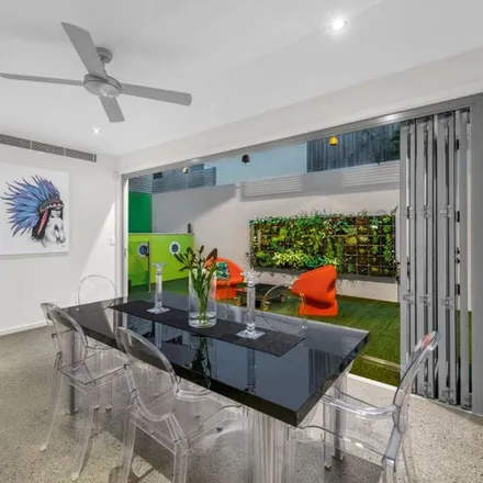 Rent this 3 bed apartment on 174 Knapp Street in Fortitude Valley QLD 4006, Australia