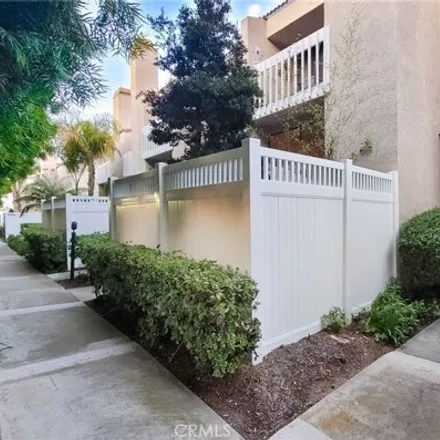 Buy this 3 bed townhouse on 380 West Wilson Street in Thurin, Costa Mesa